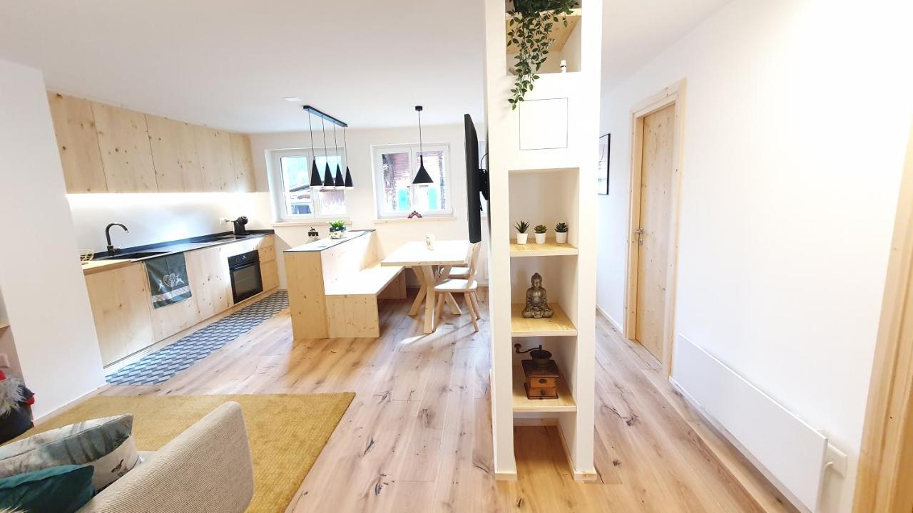 Yeti Lodge 塞德龙 外观 照片