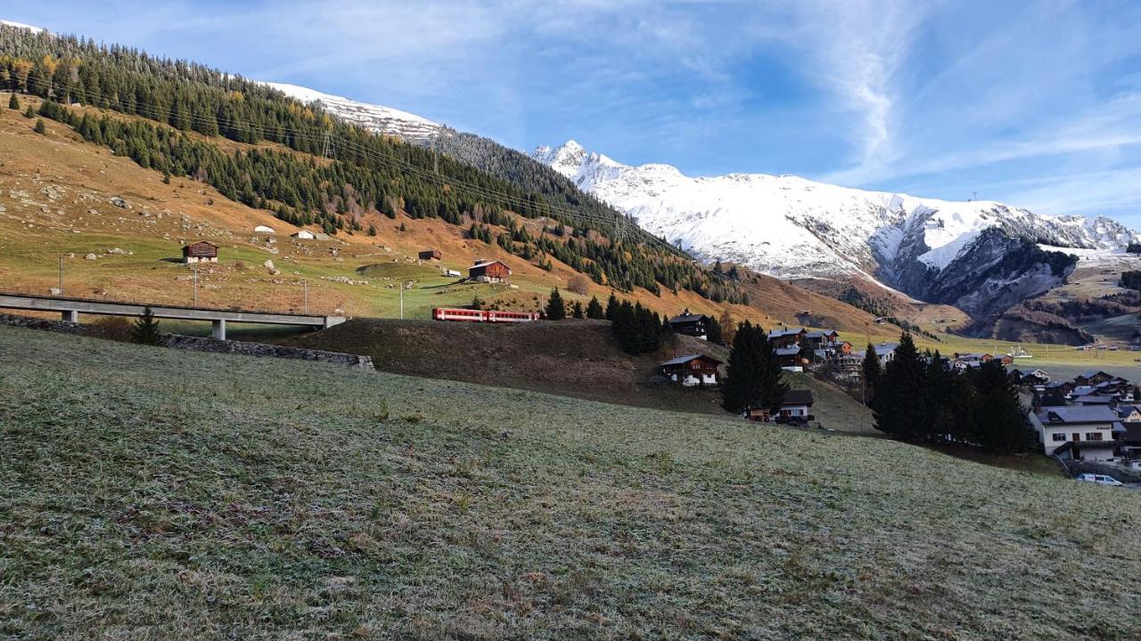 Yeti Lodge 塞德龙 外观 照片